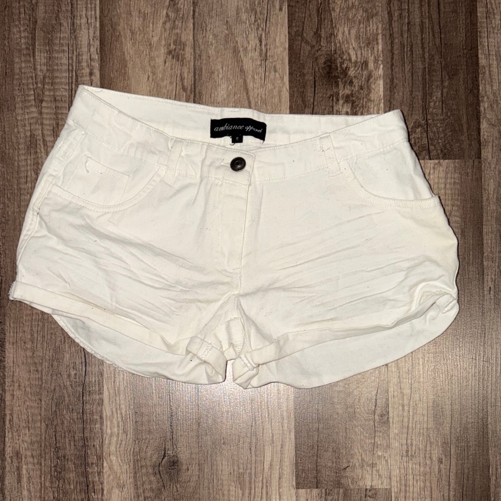 American Apparel Low Waist Cream Shorts